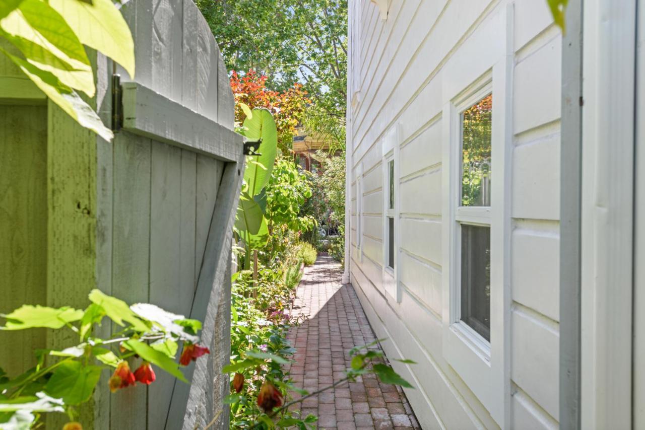 Garden Level Flat In 1885 Queen Anne Victorian Cottage In Alameda Exterior foto