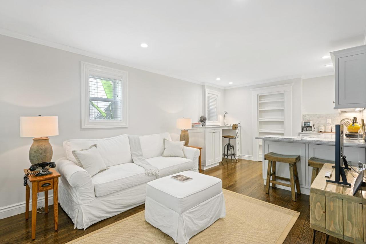 Garden Level Flat In 1885 Queen Anne Victorian Cottage In Alameda Exterior foto