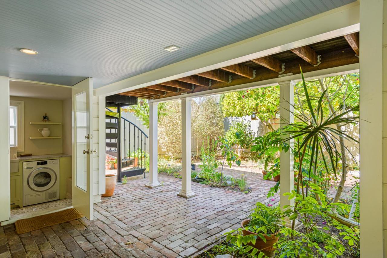 Garden Level Flat In 1885 Queen Anne Victorian Cottage In Alameda Exterior foto