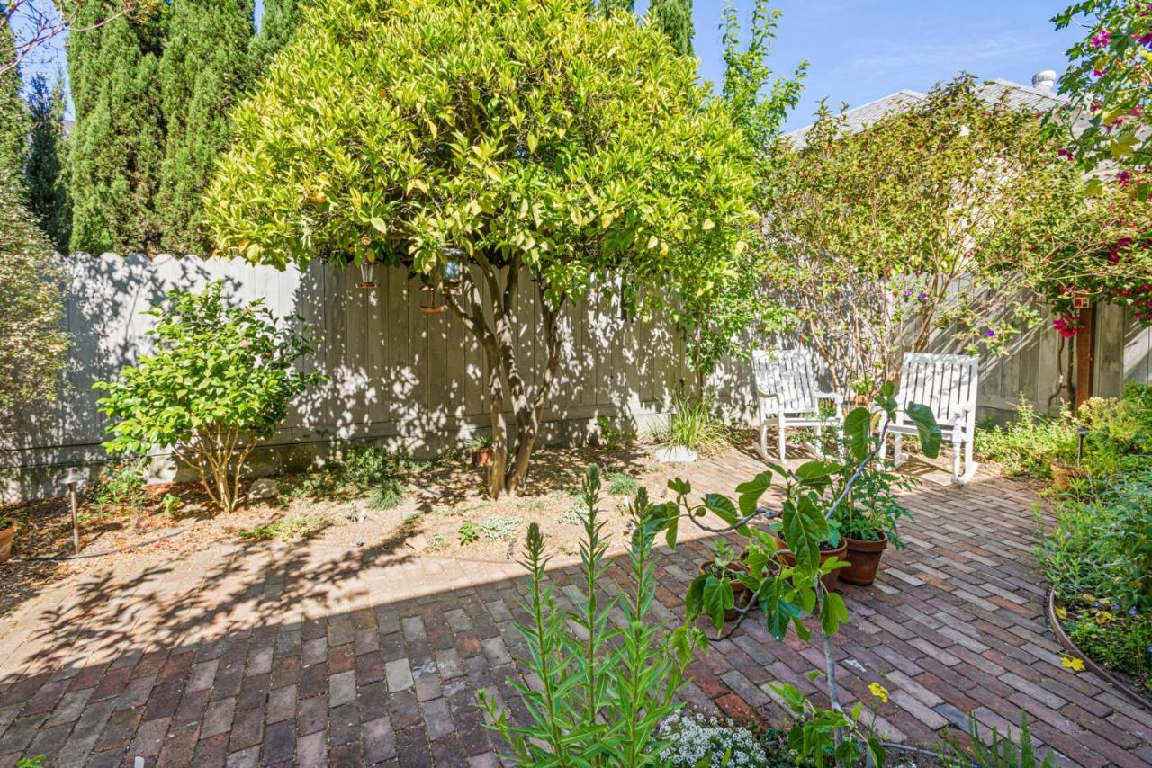 Garden Level Flat In 1885 Queen Anne Victorian Cottage In Alameda Exterior foto