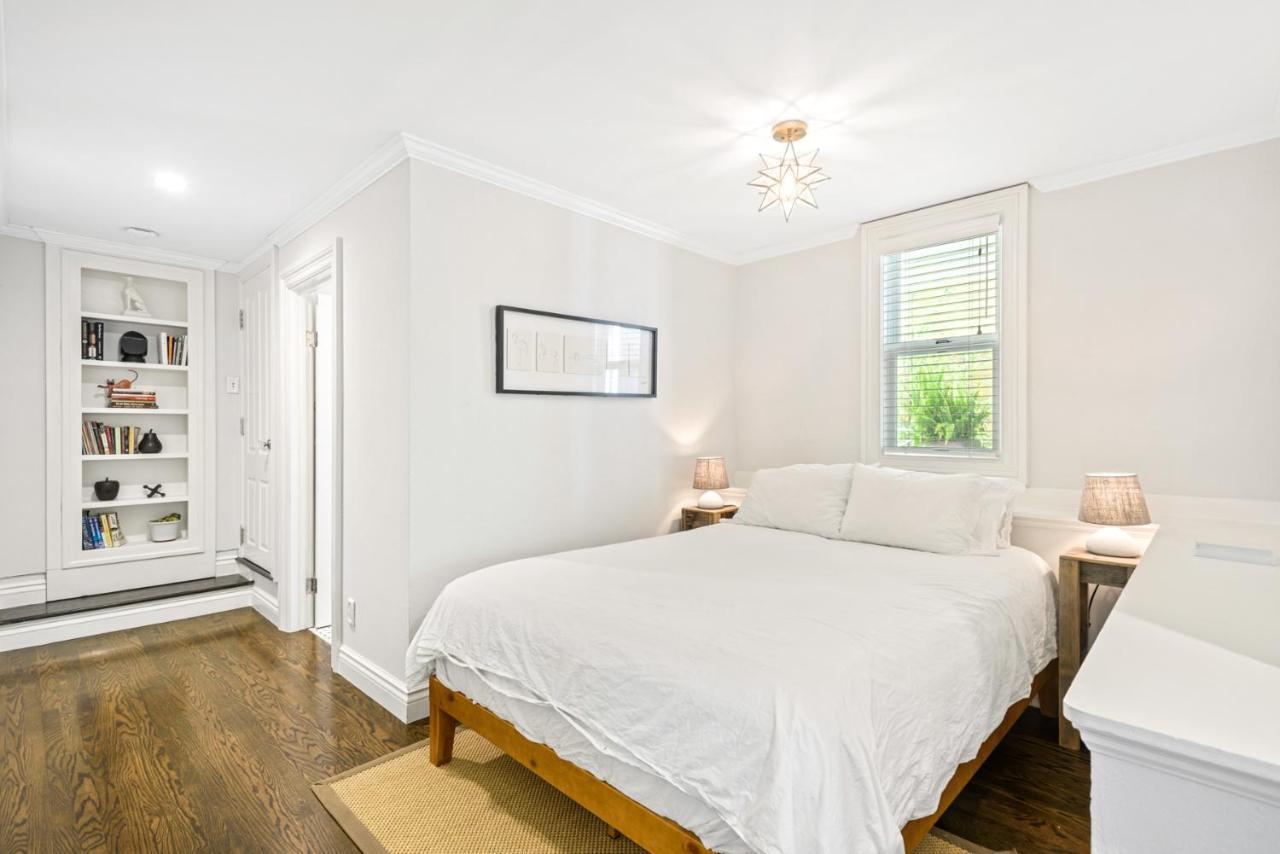 Garden Level Flat In 1885 Queen Anne Victorian Cottage In Alameda Exterior foto